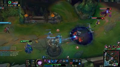 League of legends gameplay